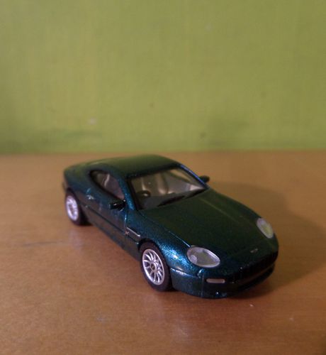 PCX H0 870104 Aston Martin DB 7