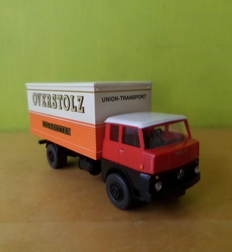 Wiking H0 42503 Henschel HS "Overstolz"