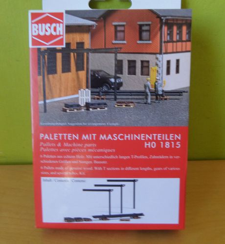 Busch H0 1815 Pallets met machine onderdelen