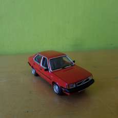 PCX H0 870820 Volvo 340 rood