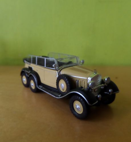 Brekina H0 21075 Mercedes G4 beige
