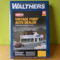 Walthers H0 3490 Ford Auto dealer