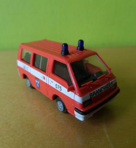 Rietze H0 50203 Mitsubischi L300 Brandweer