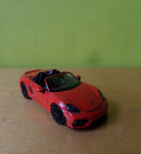 Minichamps H0 870067701 Porsche 718 Spyder