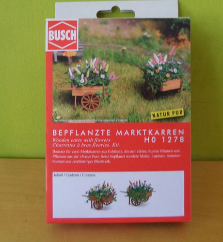 Busch H0 1278  2x Marktkarren met bloemen
