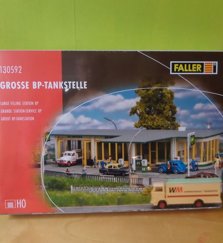 Faller H0 130592 Groot BP tankstation