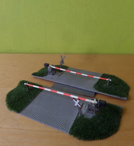 Busch H0 Spoor weg overgang