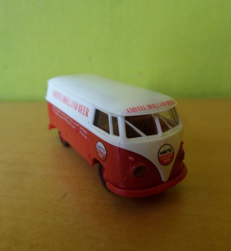 Brekina H0 32749 VW T1B "Amstel Beer"