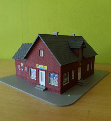 Piko H0 buurt super "Edeka"