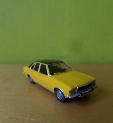 Wiking H0 79605 Opel Commodore