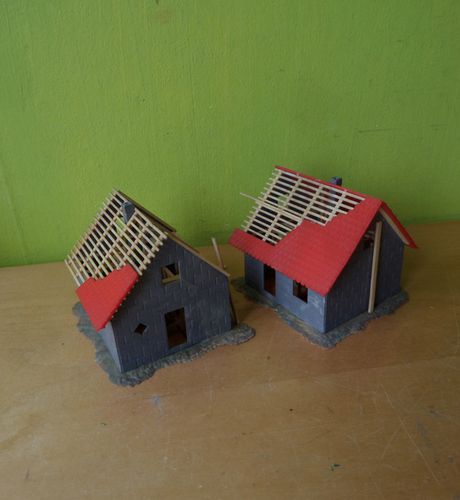 Faller H0 Budget  2 huisjes in aanbouw