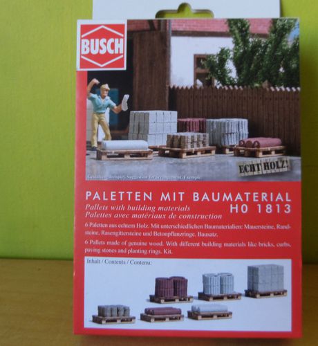 Busch H0 1813 Pallets met bouwmateriaal