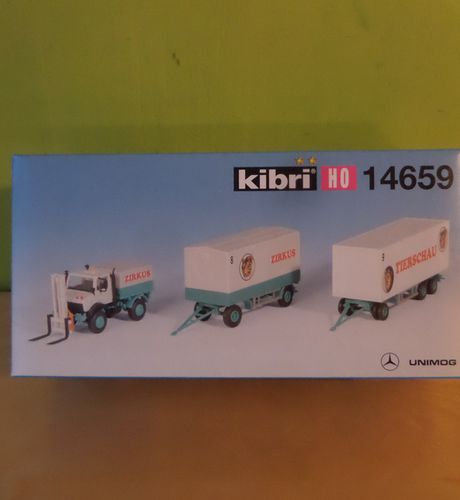 Kibri H0 14659 Unimog met hefvork + 2 circus wagens