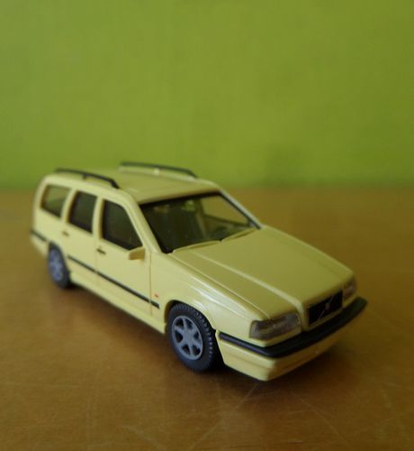 Wiking H0 26409 Volvo 850 Combi