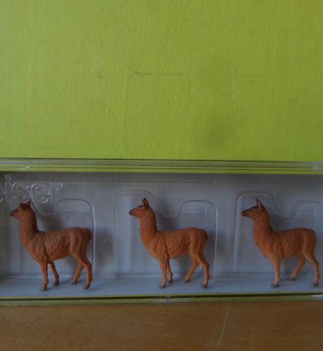 Preiser H0 20389  Lama `s