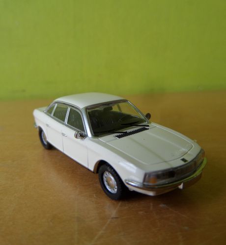 Minichamps H0 870014001 NSU R0 80 wit