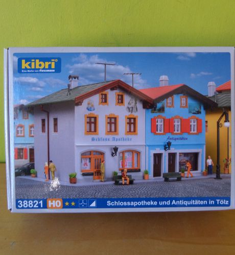 Kibri H0 38821 Zwitserse stadshuizen set