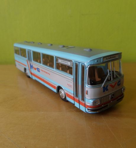 Brekina H0 56102 Setra S 140 ES KVG