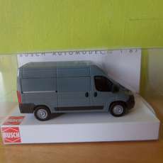 Busch H0 54602 Fiat Ducato grijs