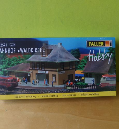 Faller N 232571 Station Waldkirch