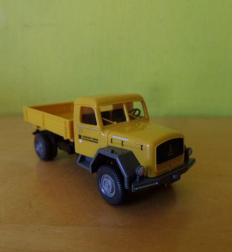 Wiking H0 42497 Magirus Kiepwagen