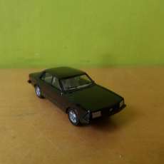 Herpa H0 29025 Budget Ford Granada zwart