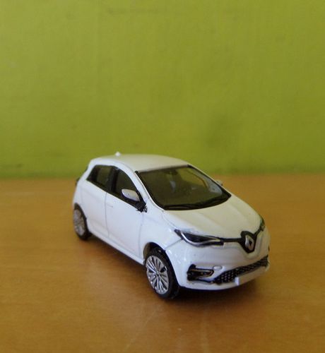 PCX H0 870580 Renault Zoe wit