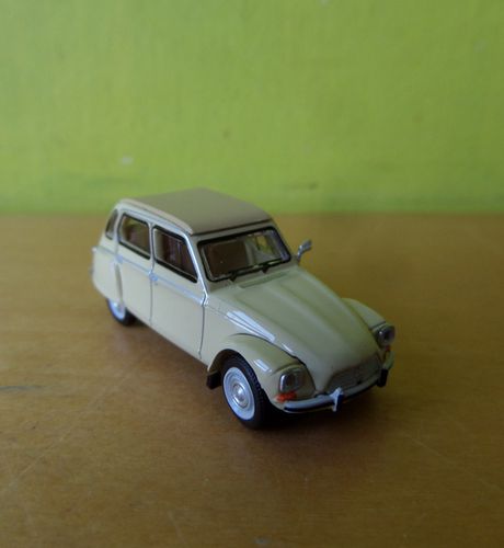 Brekina H0 14259 Citroen Dyane
