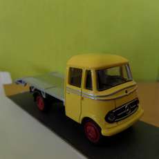 Schuco H0 26783 Mercedes Benz L 319  Auto transporter