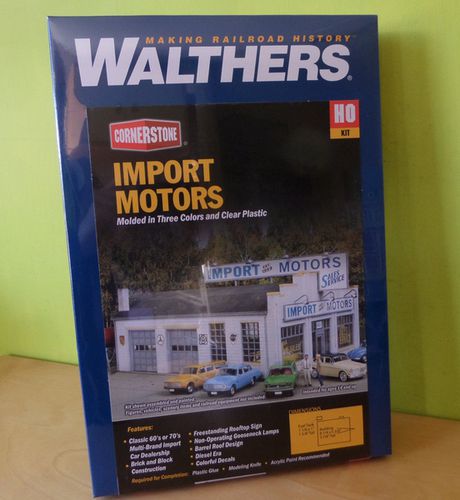 Walthers H0 4023 Import auto shop