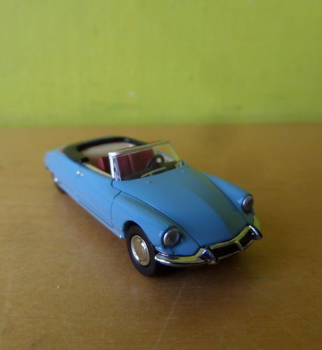 Brekina H0 14227 Citroen DS cabrio