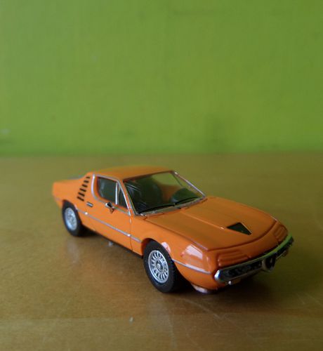 PCX H0 870072 Alfa Romeo Montreal