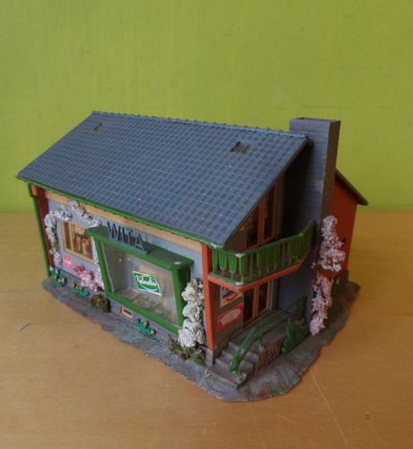 Faller H0 Woonhuis met winkel WITA