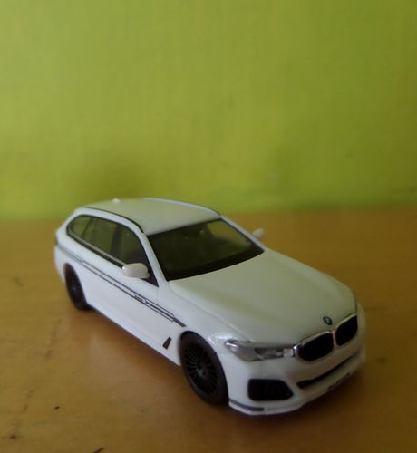 Herpa H0 421072 BMW Alpina B5 touring