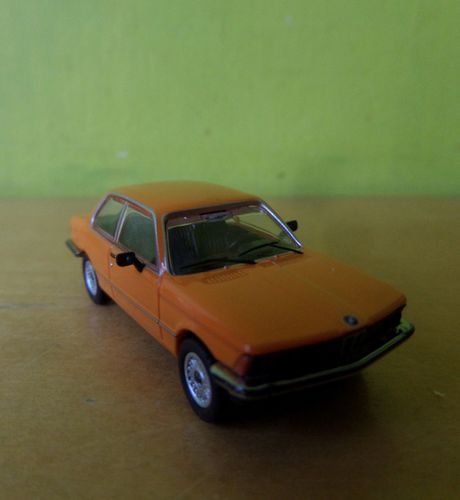 Minichamps H0 87020001 BMW 323 i