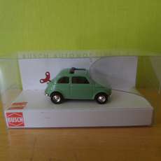 Busch H0 48736 Fiat 500 Cabrio met sleutel
