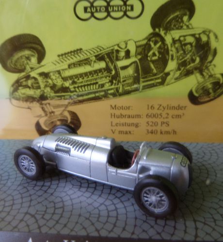 Busch H0 46900  Auto union Historische race wagen