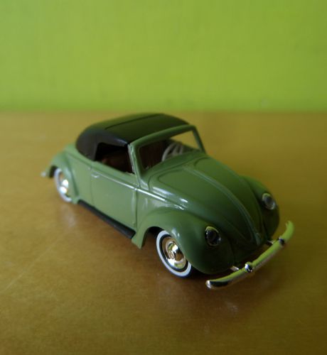 Busch H0 46733 VW Hebmuller groen