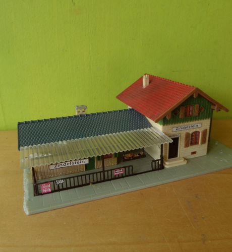 Faller H0 Halte "Zindelstein"