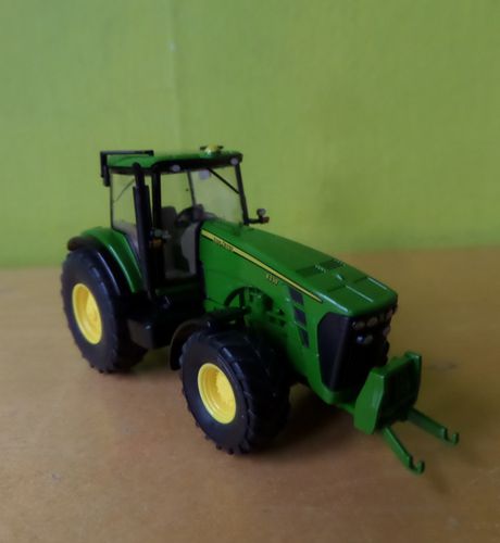 Wiking H0 39103 John Deere 8330