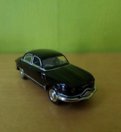 Norev H0 451897 Panhard Dyna Z12