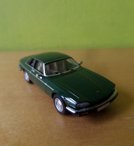 PCX H0 870328 Jaguar XJ-S donker groen