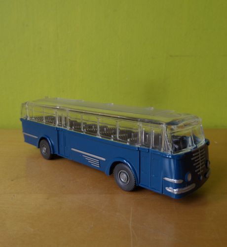 Wiking H0 Budget bus Büssing Trambus