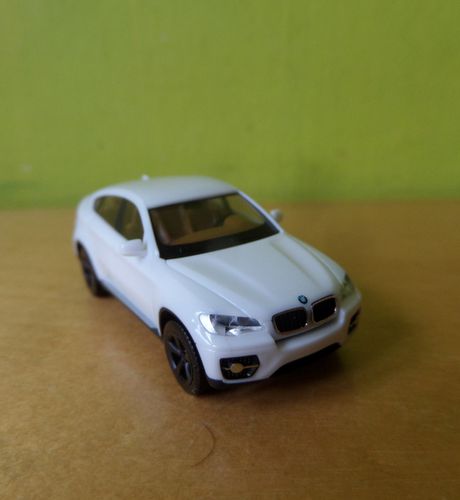 Herpa H0 24037  BMW X6 wit