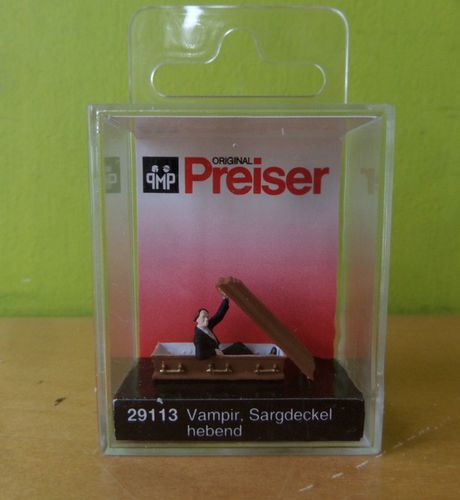 Preiser H0 29113 Vampier komt uit zijn kist