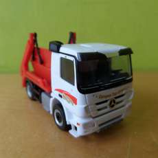 Herpa H0 319935 MB Actros "Circus Knie "