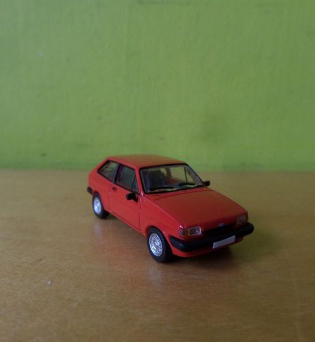 PCX H0 870278 Ford Fiësta MK2 Rood