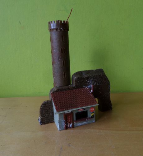 Faller H0 / TT Ruine kiosk