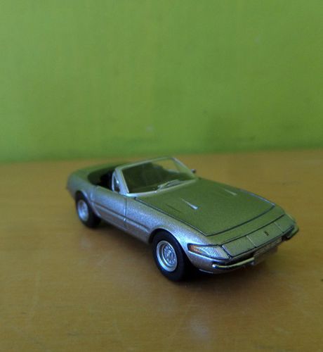 Brekina H0 22943 Ferrari Daytona GTS 4