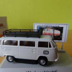 Brekina H0 33150  VW T2 "DB" met reclame wand